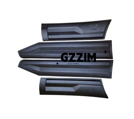 Bescherming en decoratie Autoonderdelen Zijdelingse gietbedekking Trim deurbeschermer Voor Fortuner GR 2021